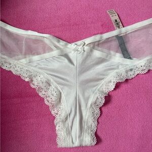 Victoria’s Secret Cheeky Panties Size xl